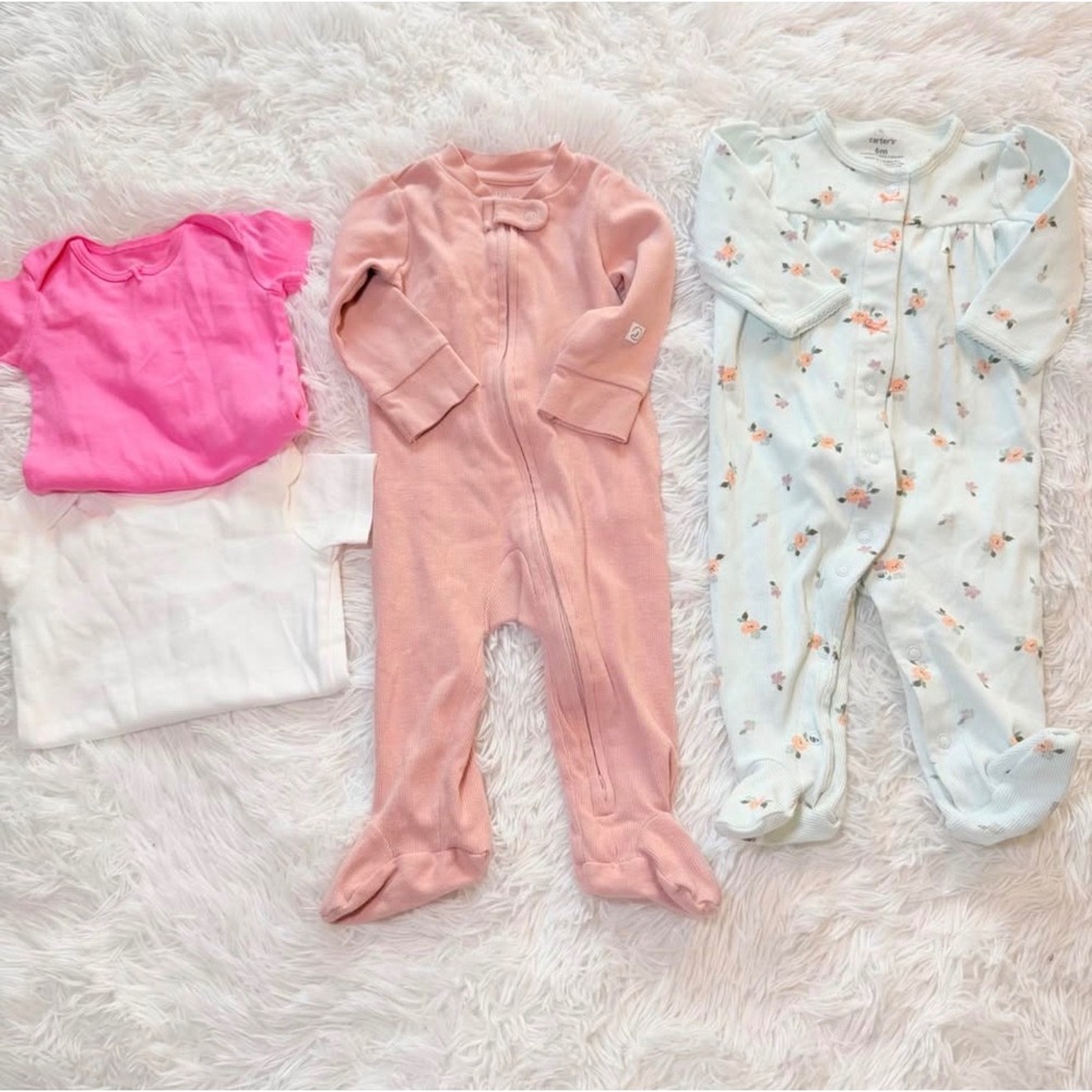 Carter's Baby Girl 6M Sleep and Play Bodysuit Set Little Planet Organic 4 Piece